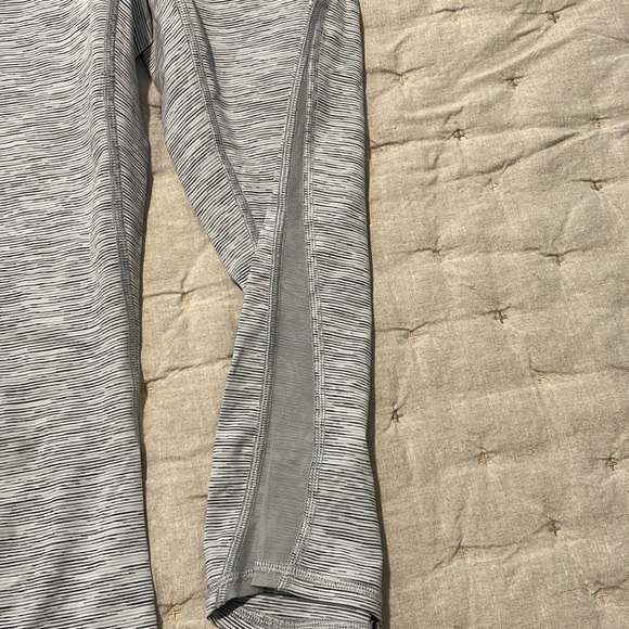 Lululemon leggings - Picture 2 of 3